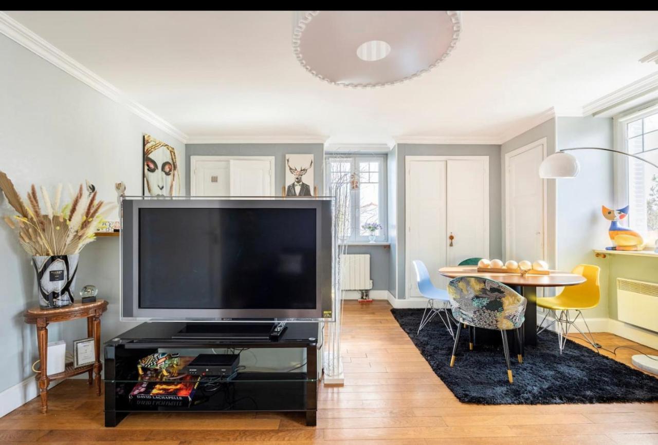 Bonnabel Apartment